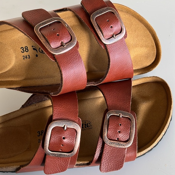 Aerothotic Sandals - Picture 9 of 10